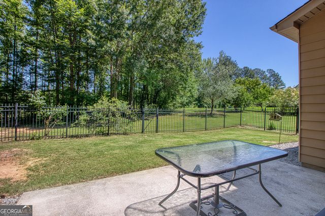 374 Austin Storey Circle, Newnan, GA 30263