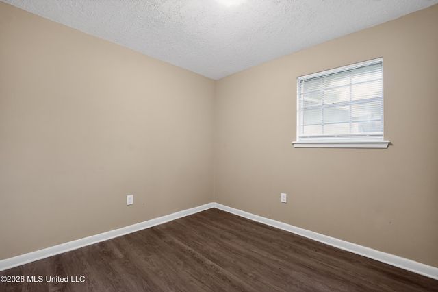 5354 Brookhollow Drive, Jackson, MS 39212