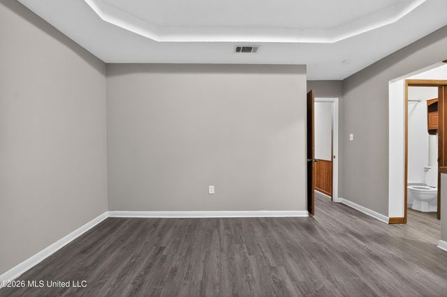 5354 Brookhollow Drive, Jackson, MS 39212