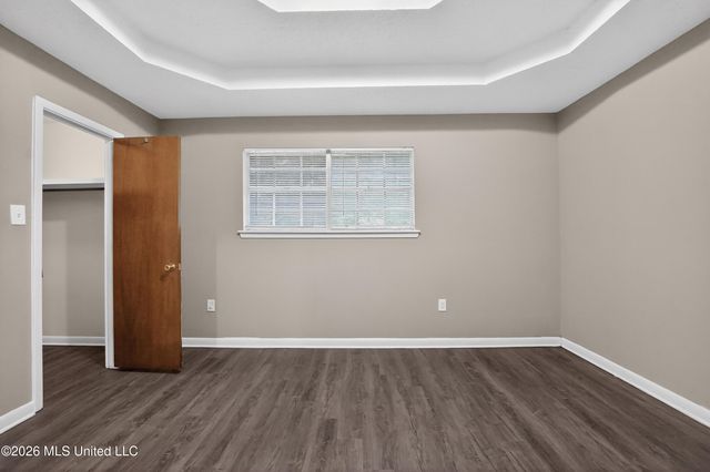 5354 Brookhollow Drive, Jackson, MS 39212