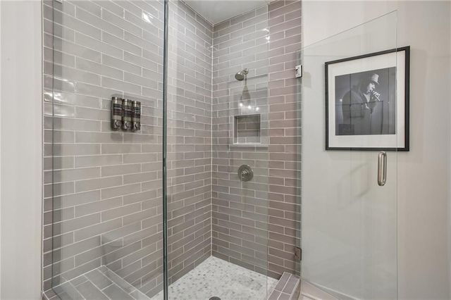 990 Viney Way NW, Atlanta, GA 30318