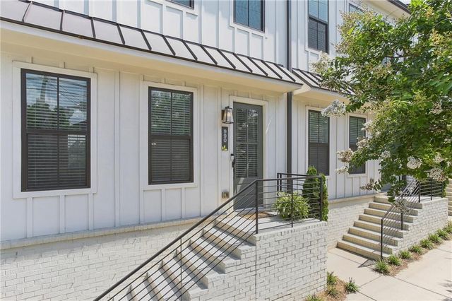 990 Viney Way NW, Atlanta, GA 30318