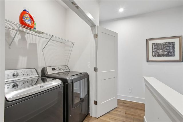 990 Viney Way NW, Atlanta, GA 30318