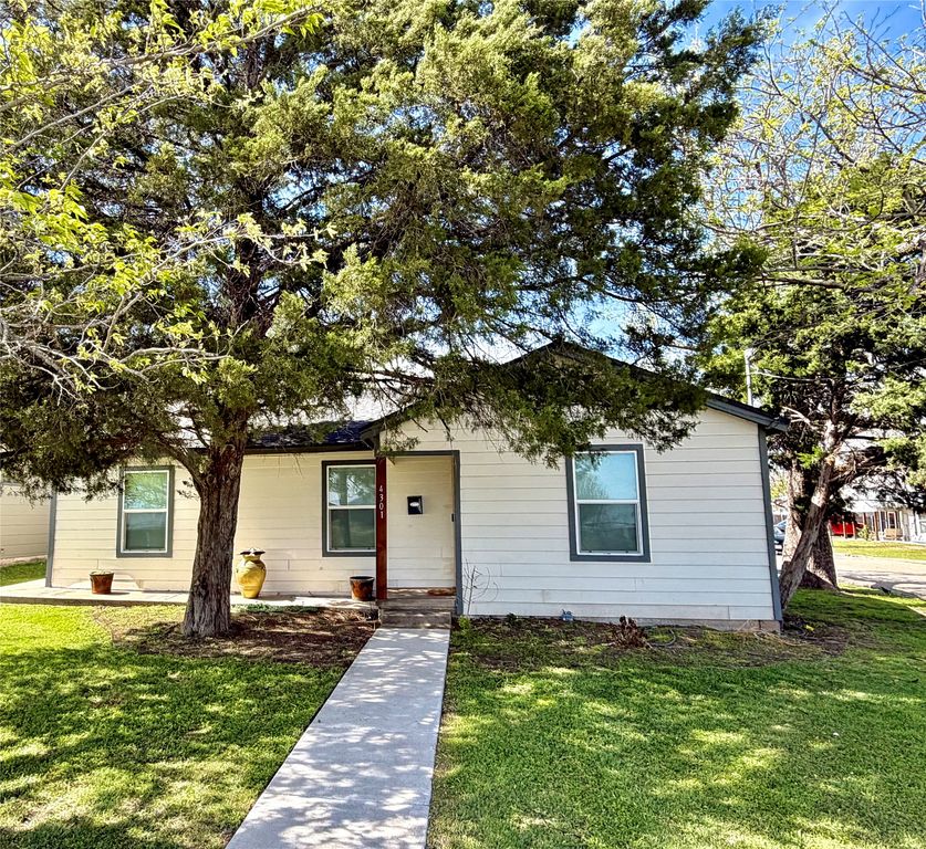 4301 Bagby Avenue, Waco, TX 76711