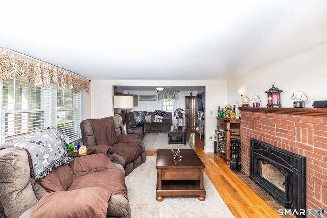 1563 Old North Colony Road, Meriden, CT 06450