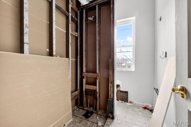 3241 California Avenue, St Louis, MO 63118