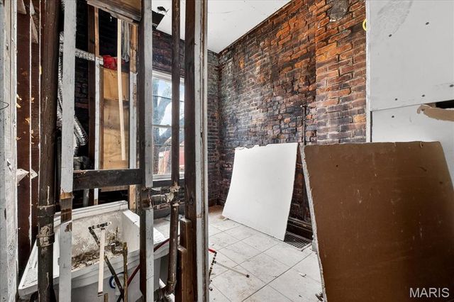 3241 California Avenue, St Louis, MO 63118