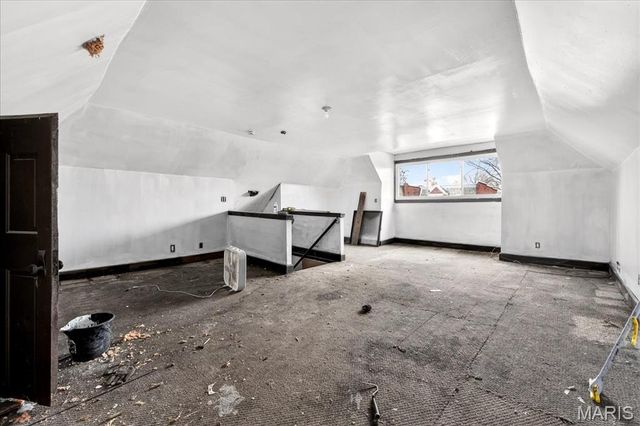 3241 California Avenue, St Louis, MO 63118