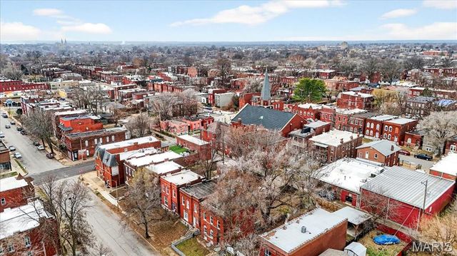 3241 California Avenue, St Louis, MO 63118