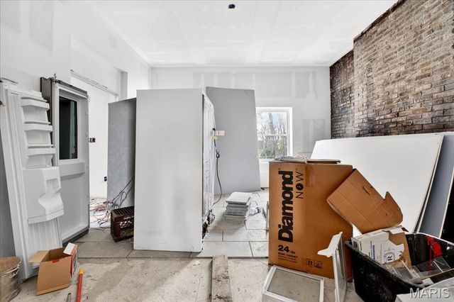 3241 California Avenue, St Louis, MO 63118