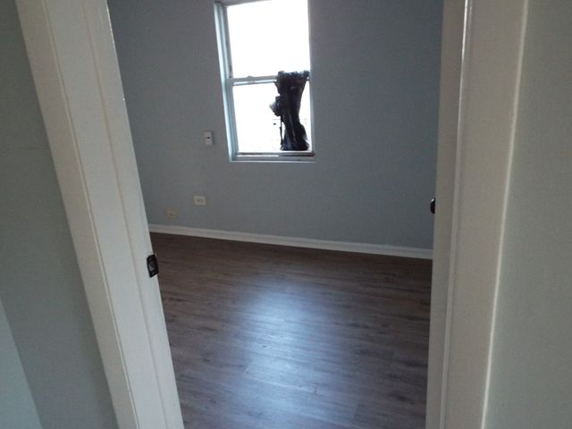 706 E 72nd Street, Chicago, IL 60619