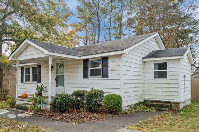 127 Moosehart Avenue, Jacksonville, NC 28540