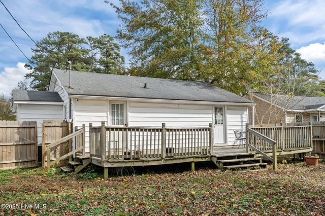 127 Moosehart Avenue, Jacksonville, NC 28540