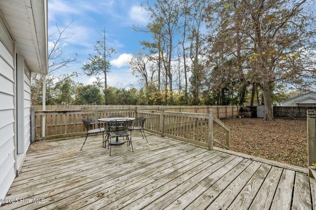 127 Moosehart Avenue, Jacksonville, NC 28540