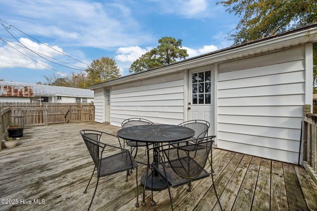 127 Moosehart Avenue, Jacksonville, NC 28540