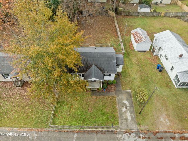 127 Moosehart Avenue, Jacksonville, NC 28540