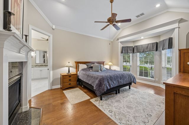 2930 Falcon Way, Midlothian, TX 76065
