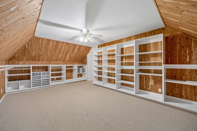 2930 Falcon Way, Midlothian, TX 76065