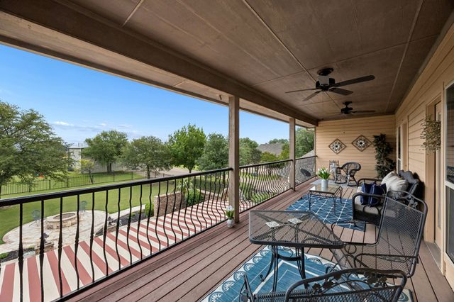 2930 Falcon Way, Midlothian, TX 76065