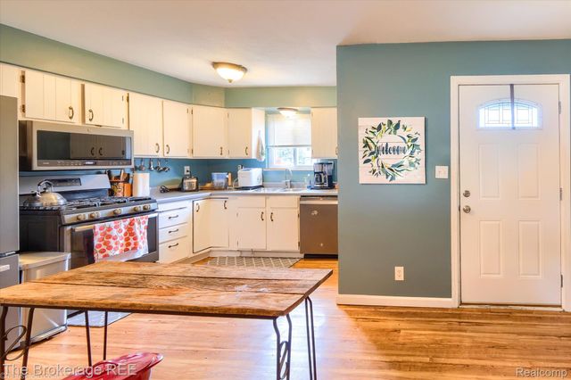 6117 Westdale Drive, Grand Blanc Charter Township, MI 48439