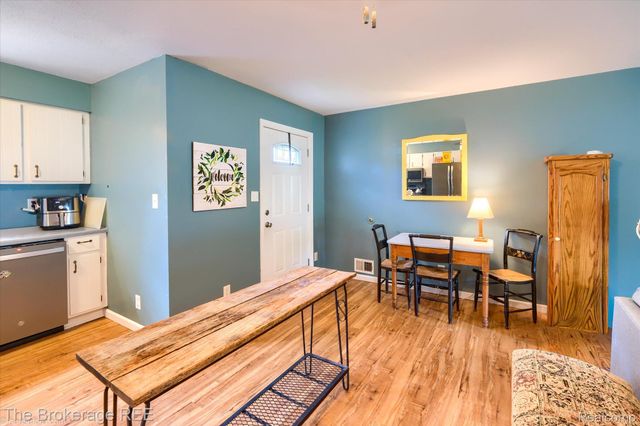 6117 Westdale Drive, Grand Blanc Charter Township, MI 48439
