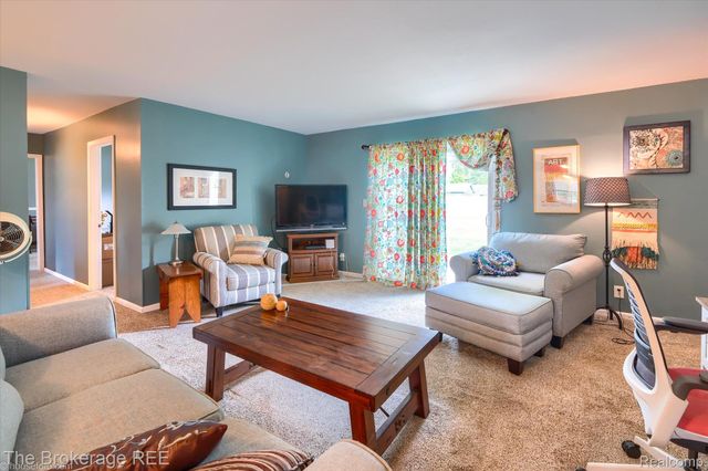 6117 Westdale Drive, Grand Blanc Charter Township, MI 48439