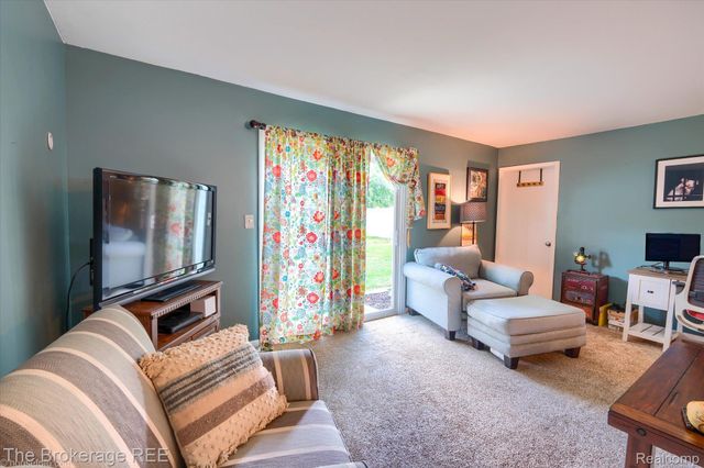 6117 Westdale Drive, Grand Blanc Charter Township, MI 48439