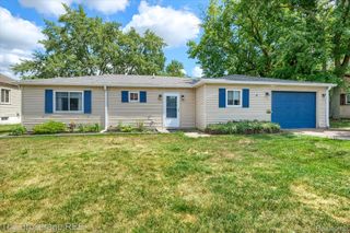 6117 Westdale Drive, Grand Blanc Charter Township, MI 48439