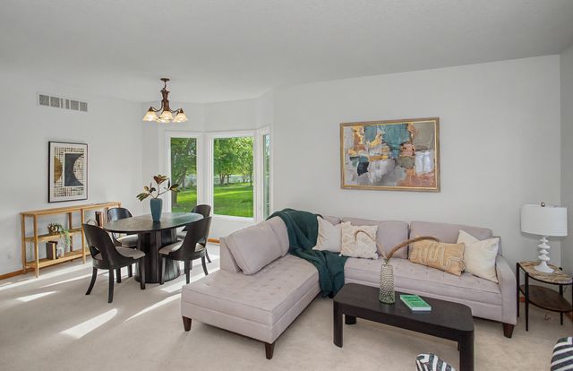 2917 Bayberry Road, Ames, IA 50014