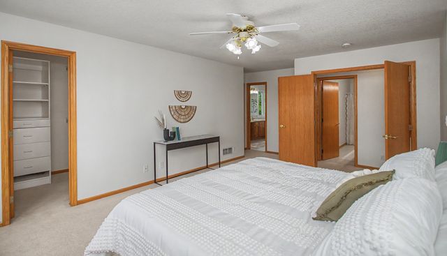 2917 Bayberry Road, Ames, IA 50014