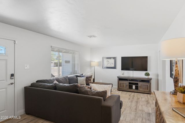 6737 E Lewis Avenue, Scottsdale, AZ 85257