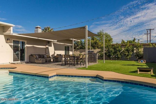 6737 E Lewis Avenue, Scottsdale, AZ 85257