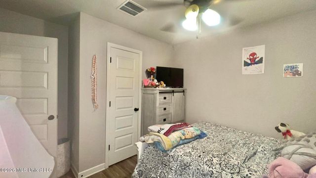 2542 Darlene Street, Southaven, MS 38672