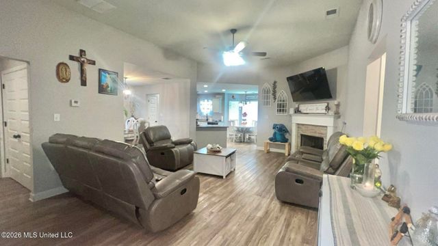2542 Darlene Street, Southaven, MS 38672