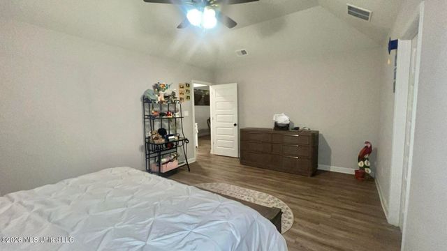 2542 Darlene Street, Southaven, MS 38672