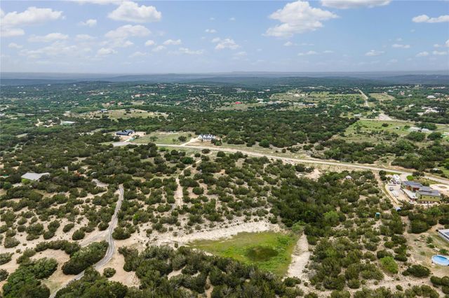 439 Vail River RD, Dripping Springs, TX 78620