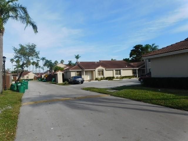 17038 NW 66th Ct, Hialeah, FL 33015