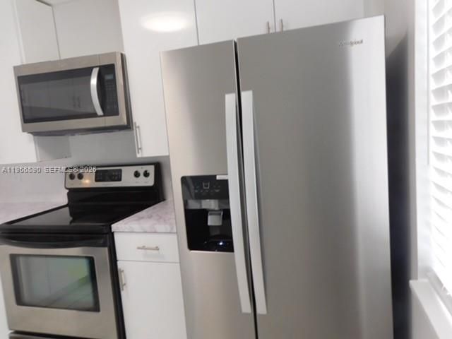 17038 NW 66th Ct, Hialeah, FL 33015