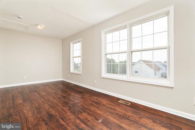 868 AZTEC DR, Martinsburg, WV 25405