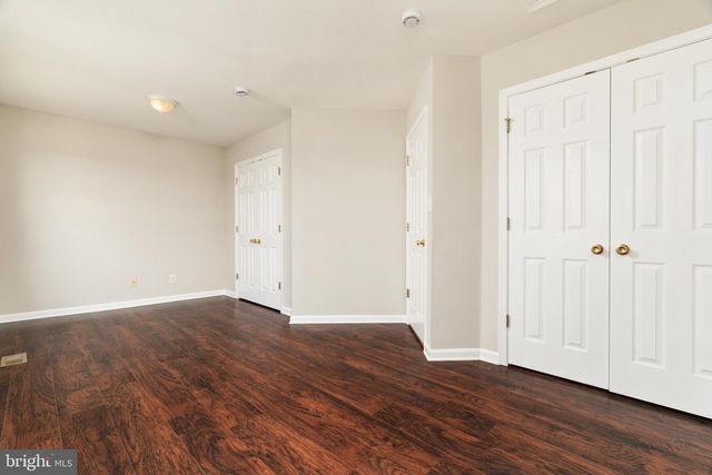 868 AZTEC DR, Martinsburg, WV 25405