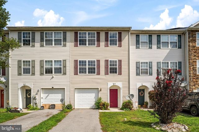 868 AZTEC DR, Martinsburg, WV 25405