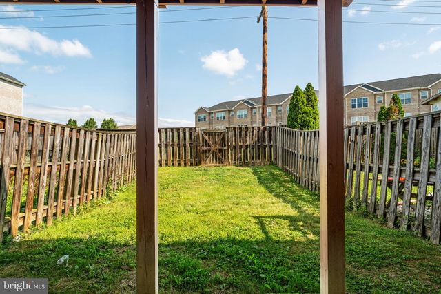 868 AZTEC DR, Martinsburg, WV 25405