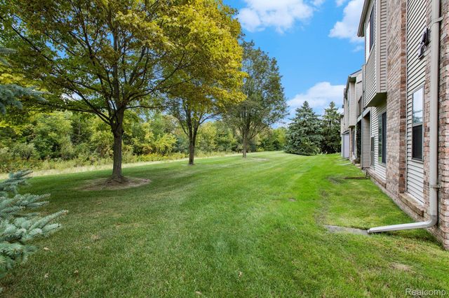 42739 Lilley Pointe Drive, Canton Charter Township, MI 48187