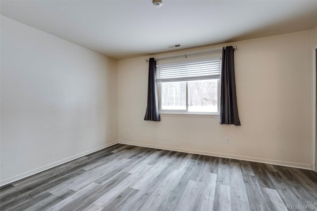 42739 Lilley Pointe Drive, Canton Charter Township, MI 48187