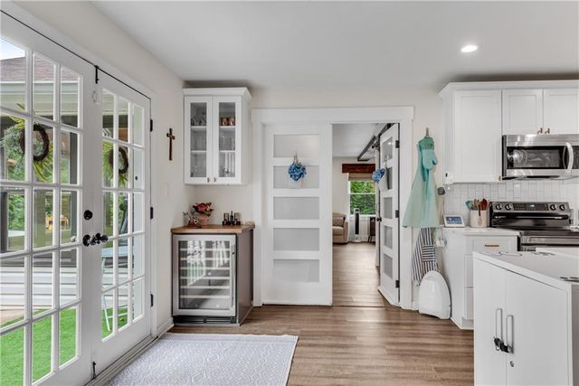 195 Thistlewood Lane, Roswell, GA 30075