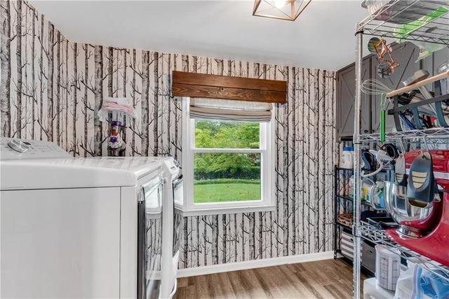 195 Thistlewood Lane, Roswell, GA 30075