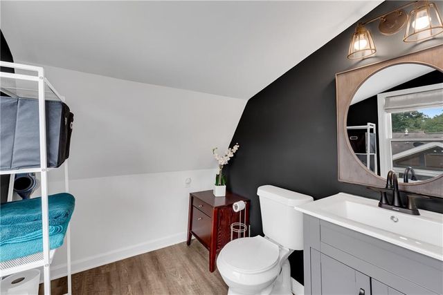 195 Thistlewood Lane, Roswell, GA 30075