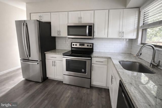 964 MICHAEL AVE, Vineland, NJ 08360