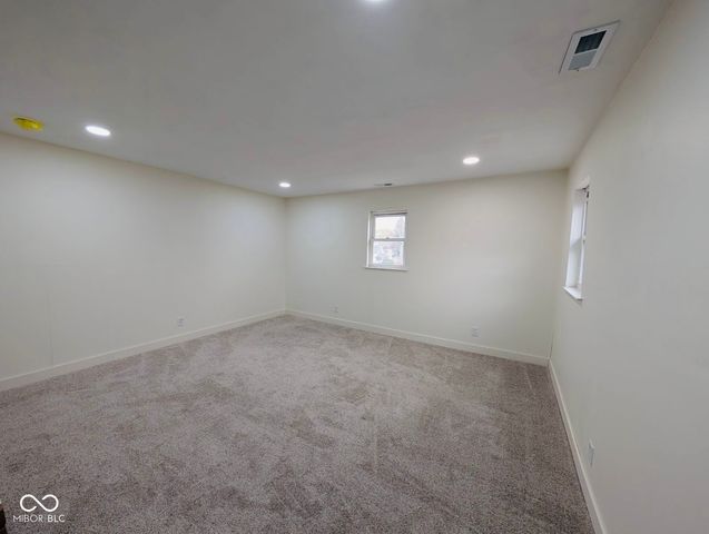 905 W 3rd Street, Anderson, IN 46016