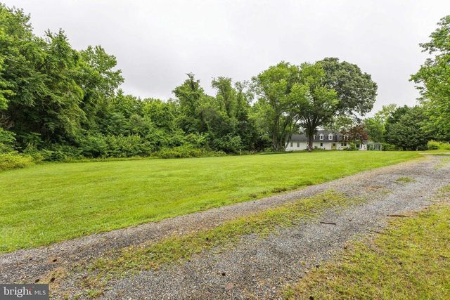 13700 WAVERLY POINT RD, Newburg, MD 20664